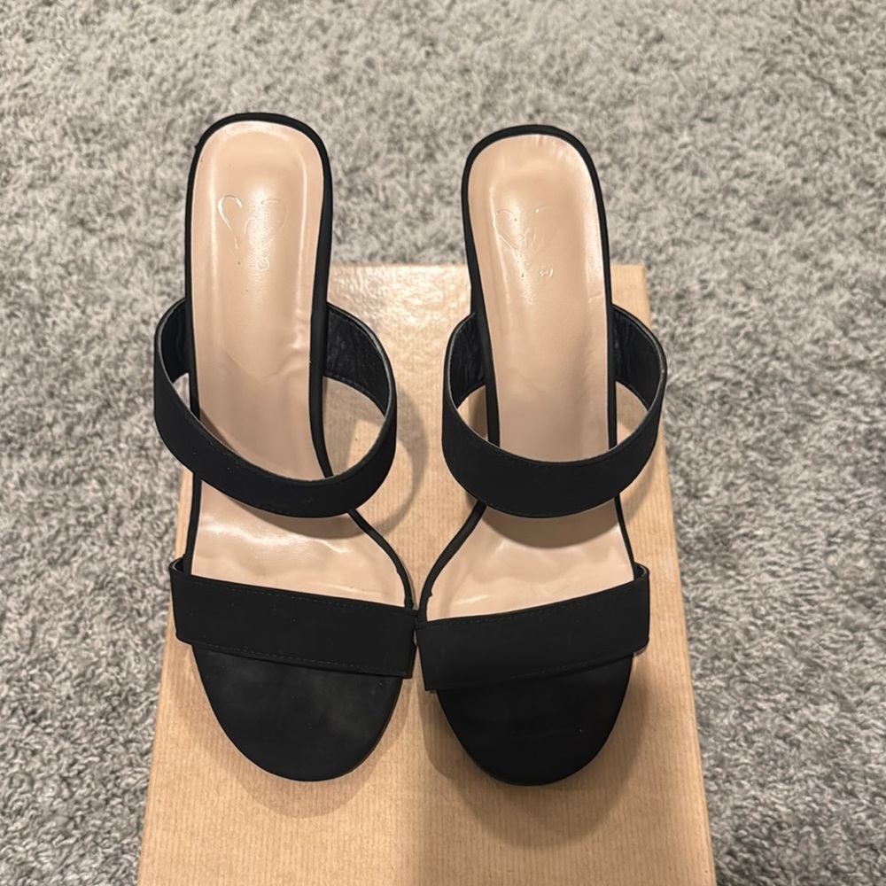 Elegant Black Women's Sandals